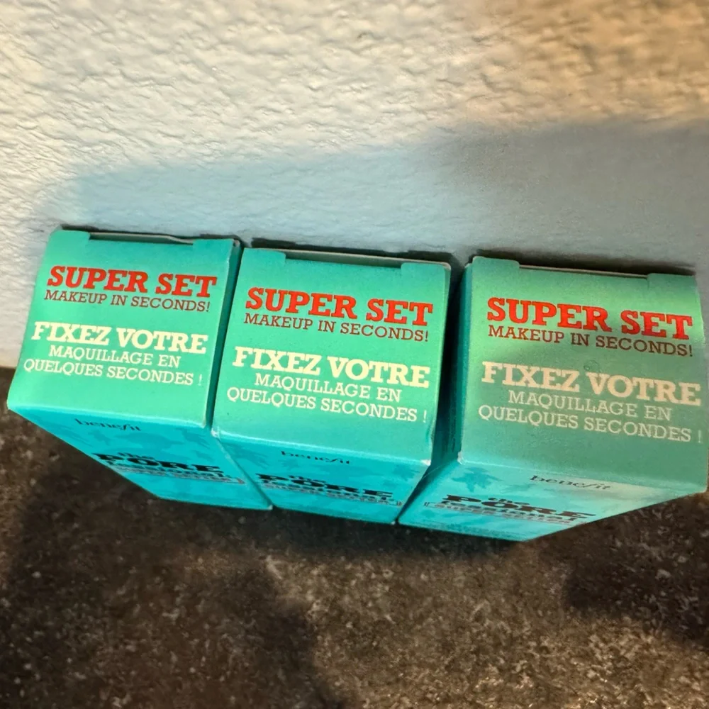 NIB Benefit Cosmetics POREfessional bundle